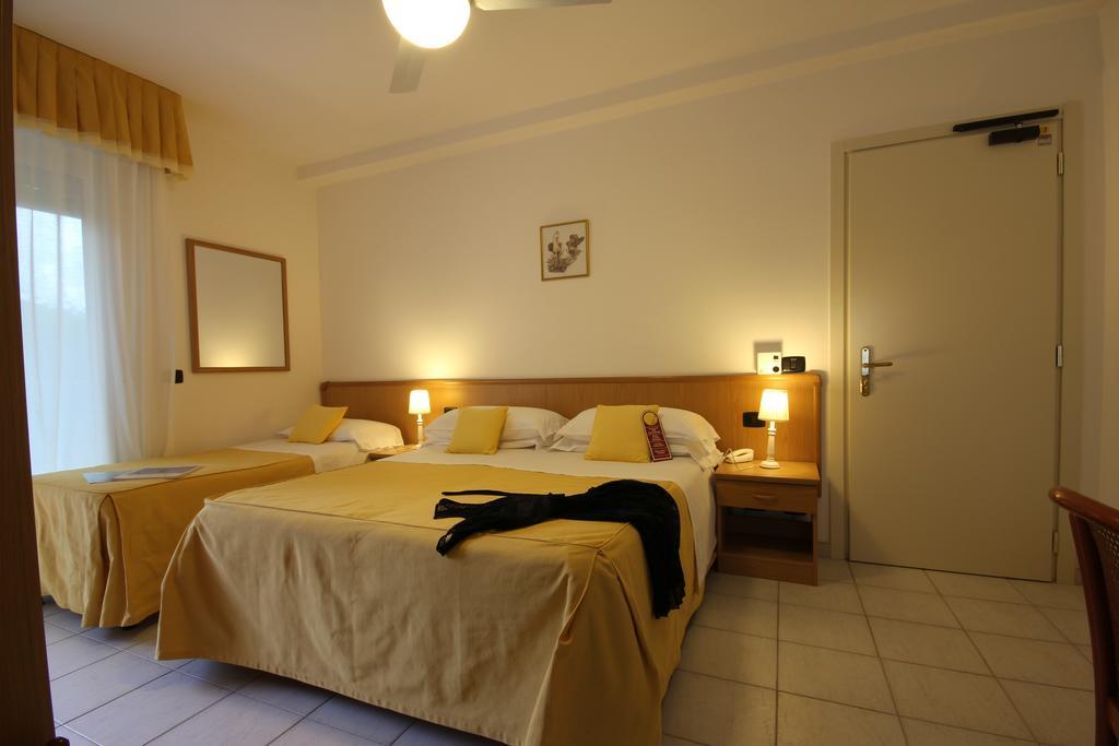 Hotel Miramare Forte dei Marmi Bilik gambar